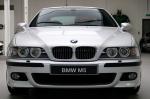 BMW M5 2001 года (EU)